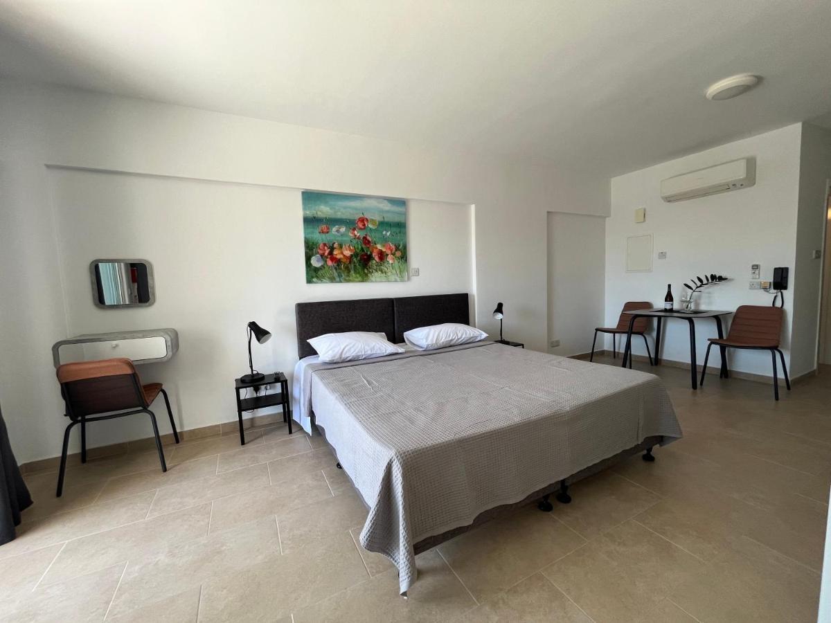 Papho's Mare Apts * Pafos